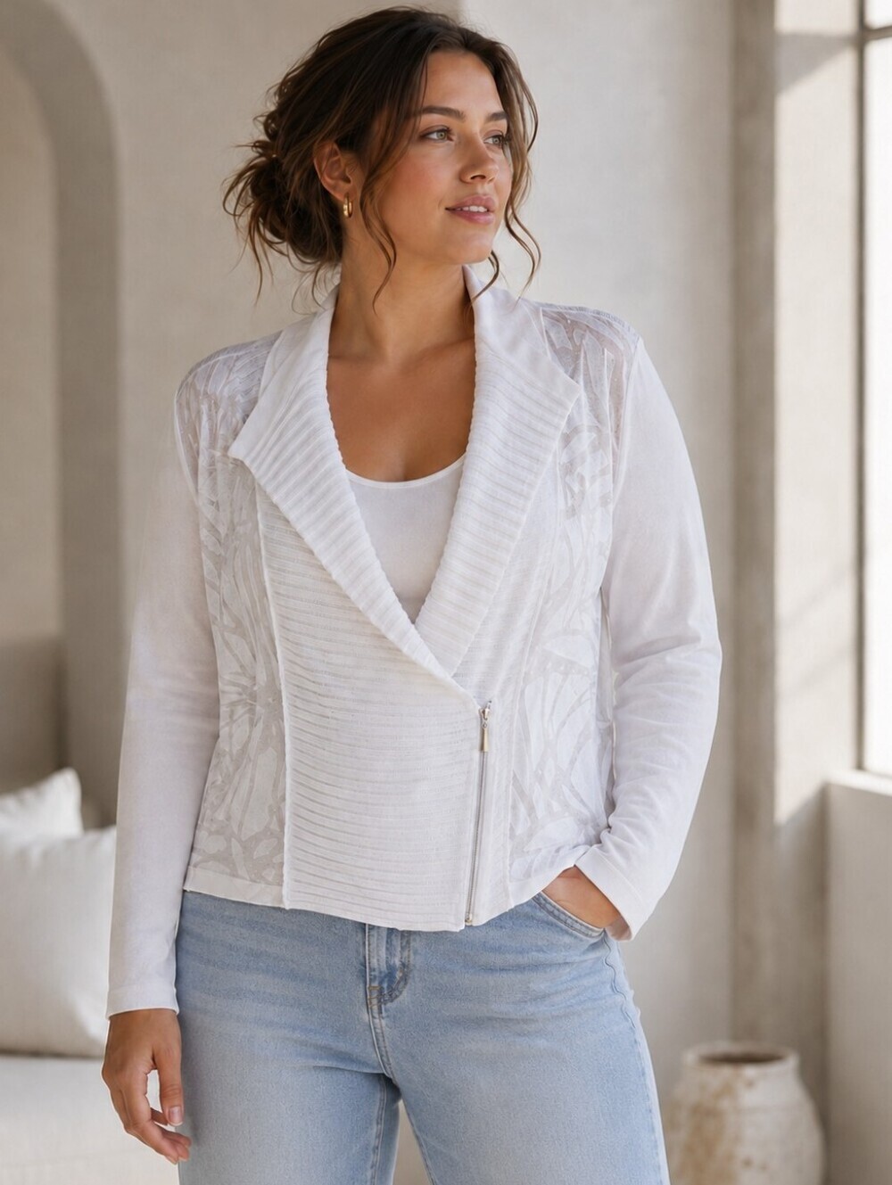 Crisca | White Asymmetrical Zip Knit Cardigan Jacket, Size M